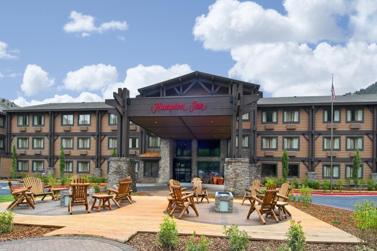 Hampton Inn Jackson-College Avenue Zewnętrze zdjęcie