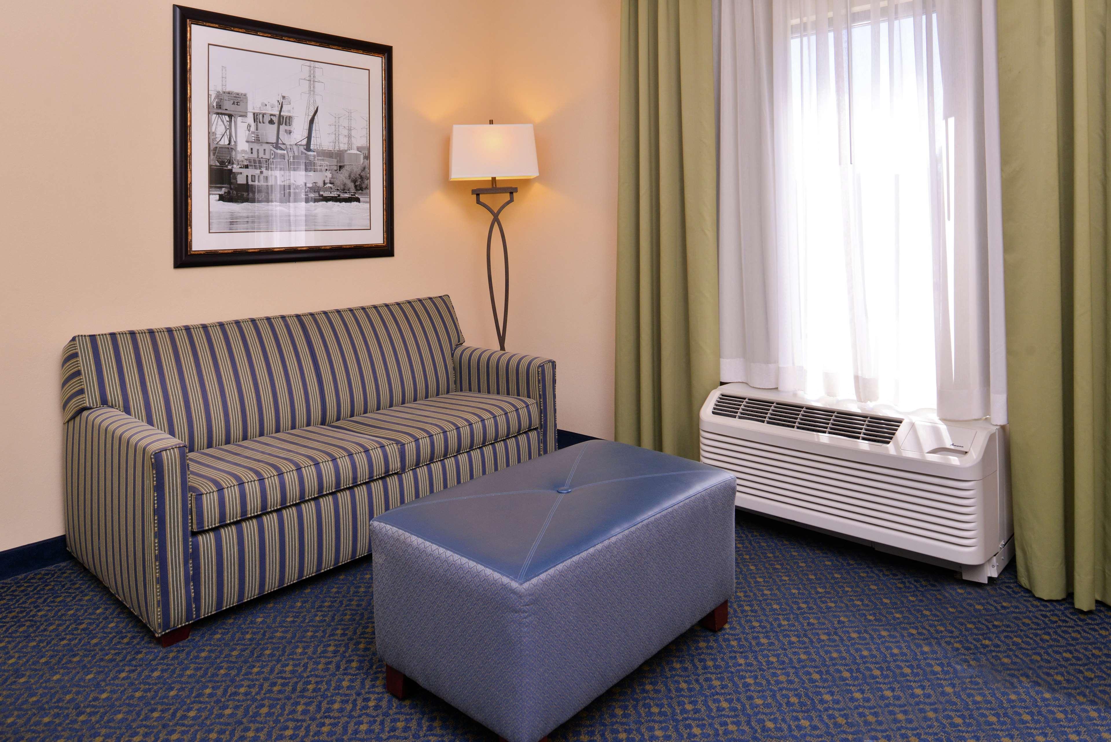 Hampton Inn Jackson-College Avenue Zewnętrze zdjęcie