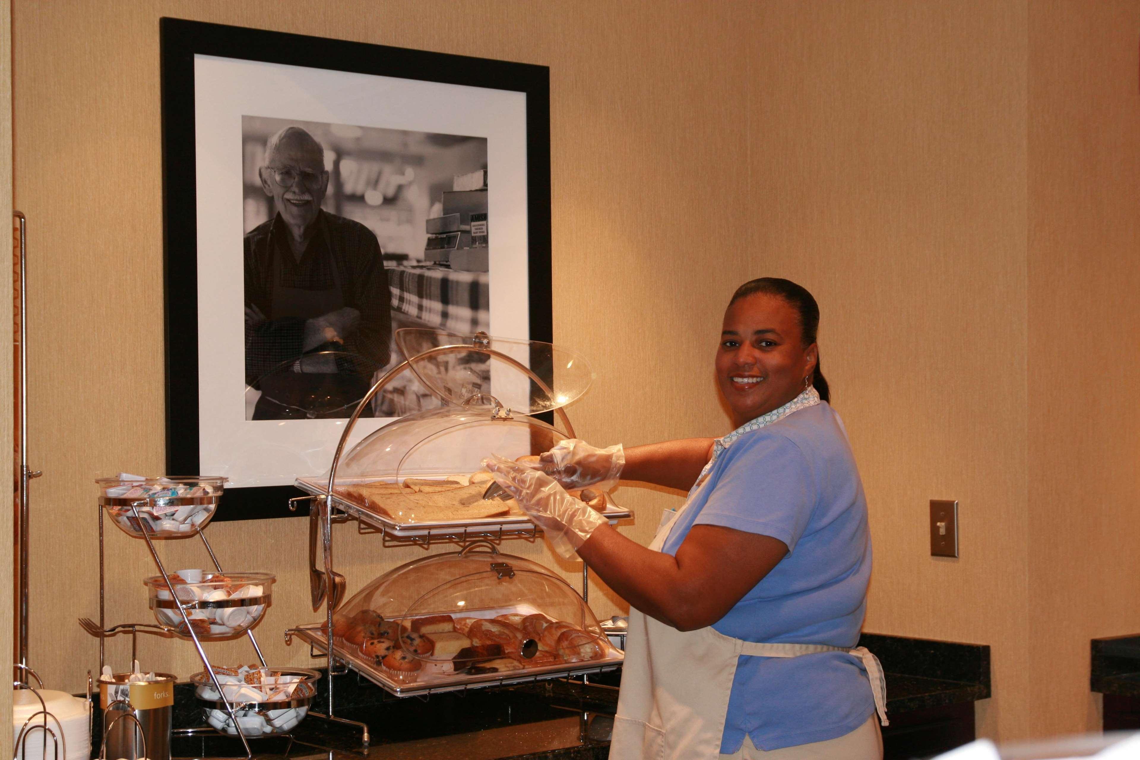 Hampton Inn Jackson-College Avenue Restauracja zdjęcie