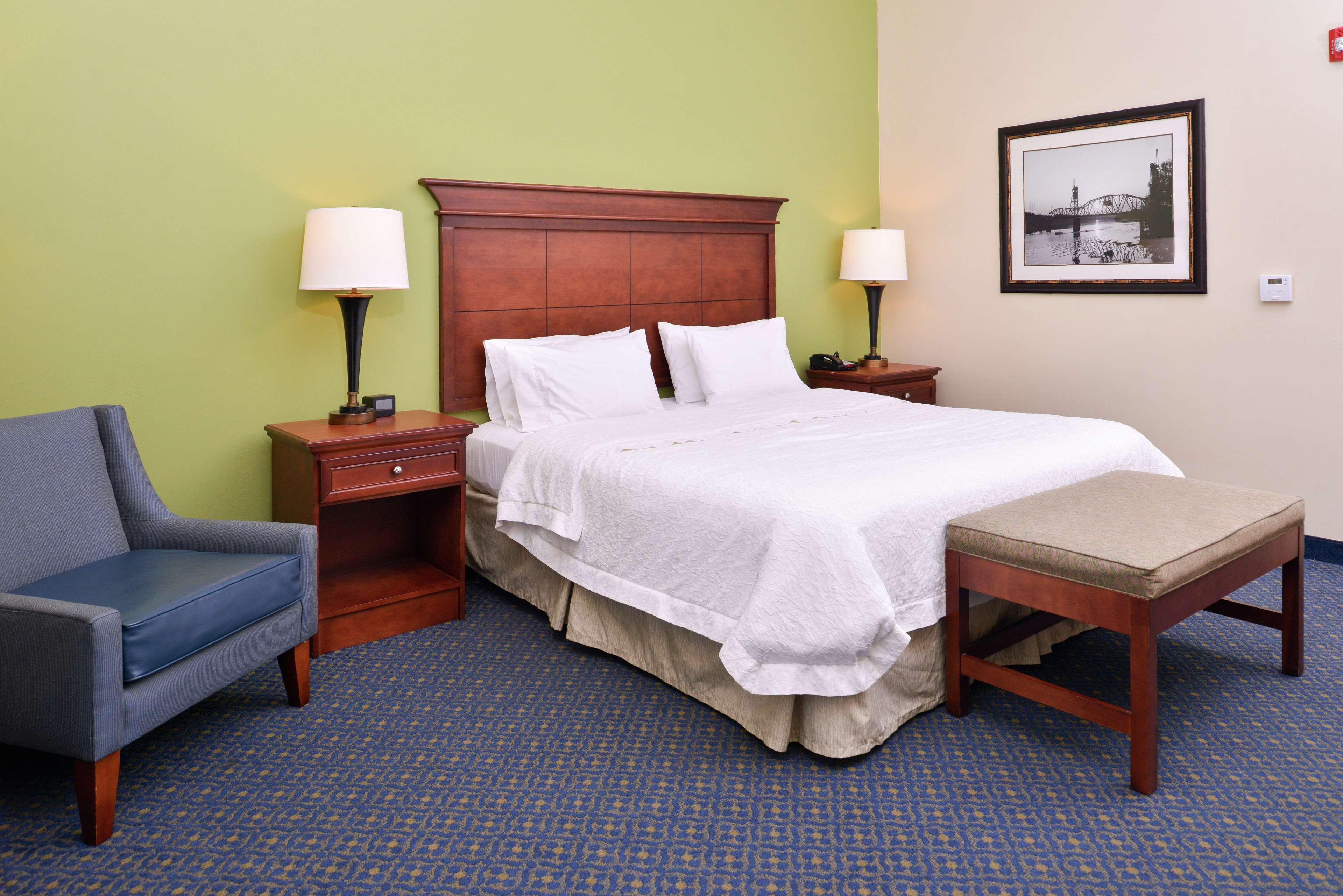 Hampton Inn Jackson-College Avenue Zewnętrze zdjęcie